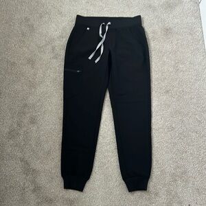Brand new FIG scrub jogger pants